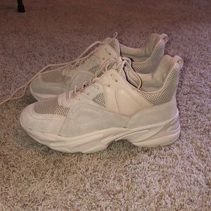 Steve Madden sneakers